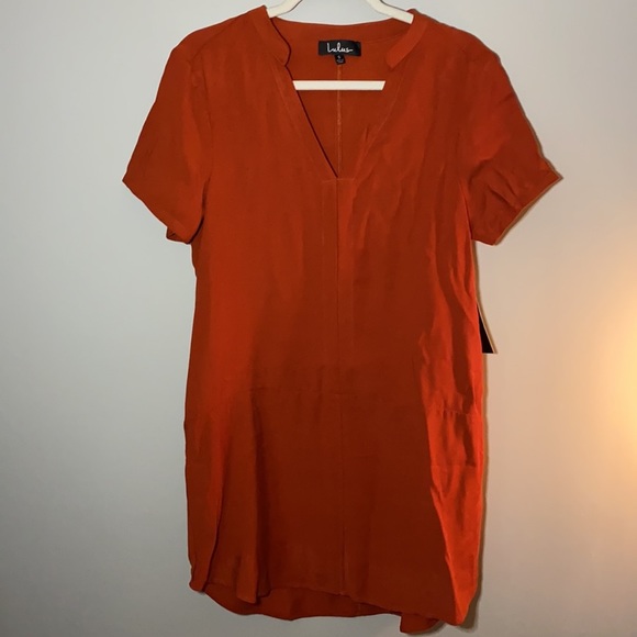 ❌SOLD❌Lulu’s Siesta Rust Orange Short Sleeve Shift Dress - Picture 2 of 5